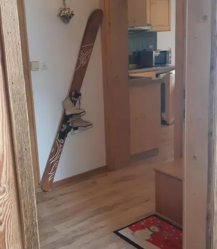 Sunny Place 크라니스카고라