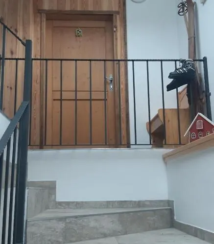 Sunny Place * 크라니스카고라